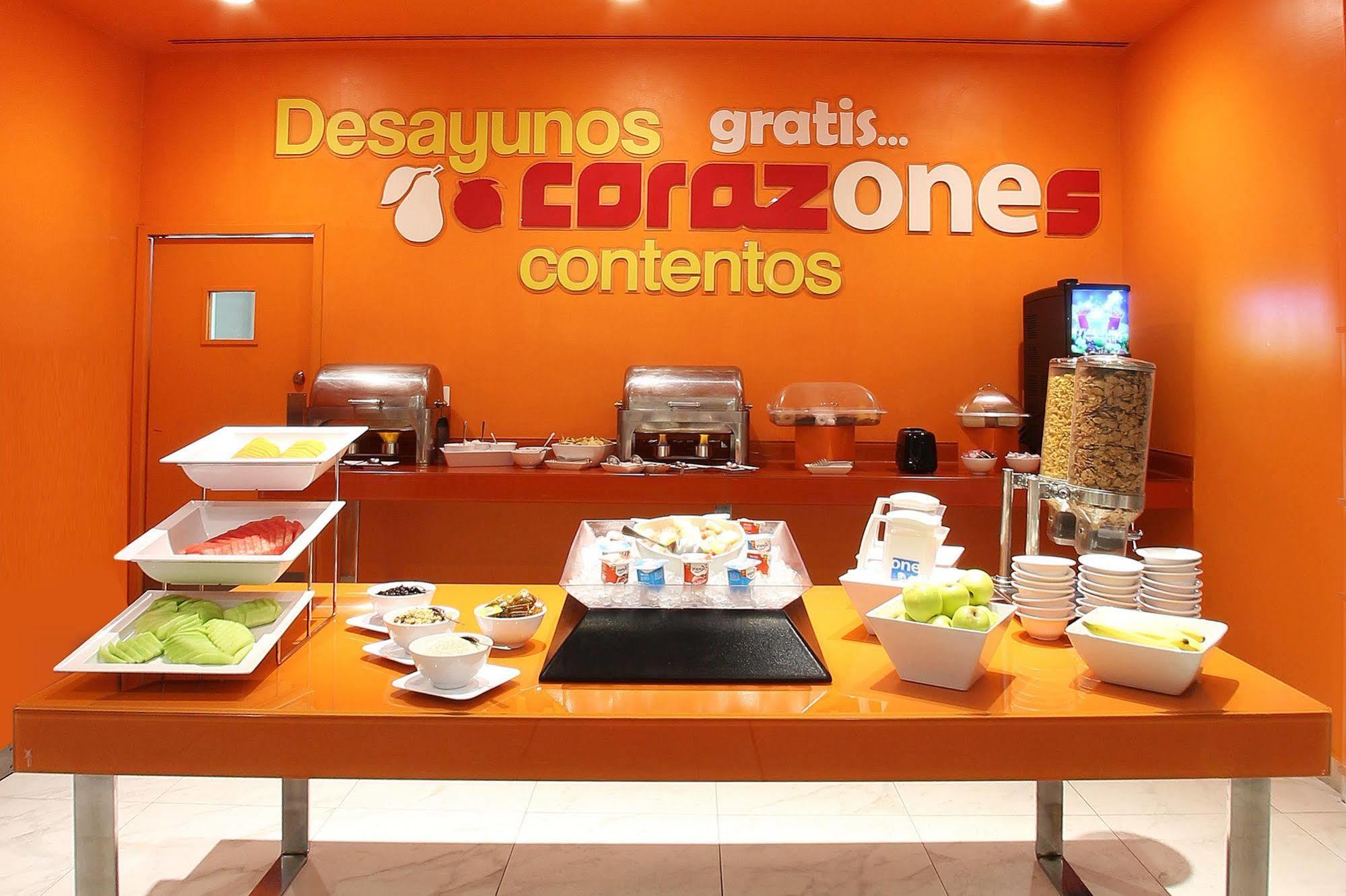 Hotel One Plaza Galerias Querétaro